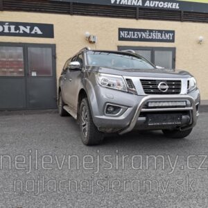 Přední ochranný nerezový rám pro Nissan Navara 2016 (TA)