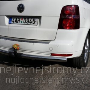 Zadní ochranné nerezové rohy pro Volkswagen Touran (TA)