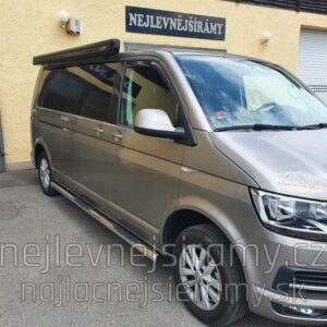 Boční ochranné nerezové nášlapy s plastovými prolisy pro Volkswagen T6.1 (TA)