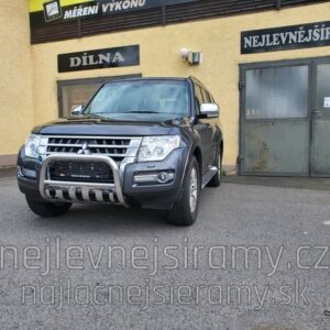 Přední ochranný nerezový rám s plechem pro Mitsubishi Pajero 2015 (TA)