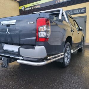 Zadní ochranné nerezové rohy dvojité pro Mitsubishi L200 (TA)