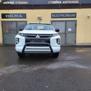 Přední ochranný nerezový rám černý do stran pro Mitsubishi L200 (TA)