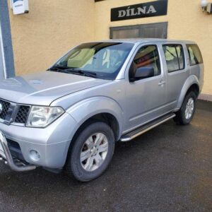 Boční ochranné nášlapy aluminium nerez pro Nissan Pathfinder (TA)