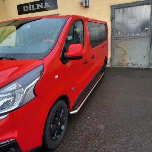 boční ochranné celonášlapy protiskluzové Renault Trafic 2014- (TA)