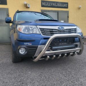 Přední ochranný nerezový rám se zuby s led přídavným světlem pro Subaru Forester 2008 (TA)