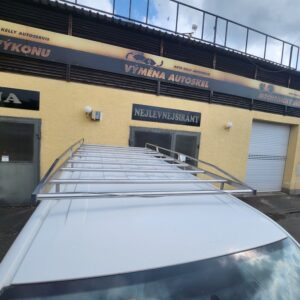 Střešní nerezová zátěžová zahrádka se zadní rolnou pro Volkswagen Multivan T5 Facelift (TA)