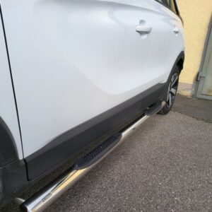 Boční ochranné nerezové nášlapy trubky s prolisy pro SsangYong Korando 2020> (TA)