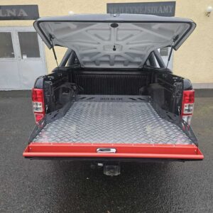 Výsuvná podlaha pro Volkswagen Amarok 2023- (SD)