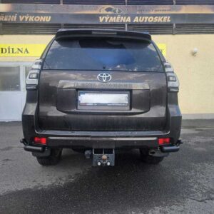 Zadní ochranné nerezové dvojité rohy černé pro Toyota Land Cruiser 150 (ST)