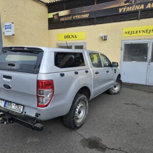 Hardtop s okny pro Ford Ranger 2016