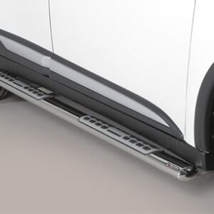 Boční ochranné oválné nerezové nášlapy s hliníkovými prolisy Mitsubishi Outlander