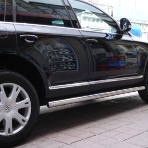 Boční nášlapy (trubky, nerezové) pro Volkswagen Touareg do 2006