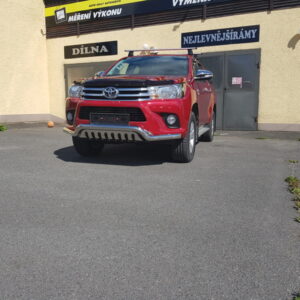 Přední ochranný nerezový rám tyč se spodním plechem pro Toyota Hilux 2015> (ST)