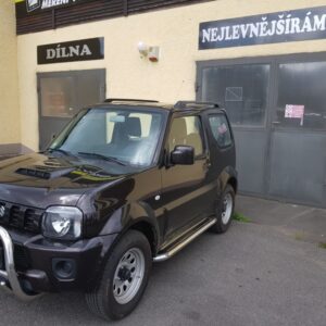 Boční ochranné nerezové celonášlapy pro Suzuki Jimny (TA)