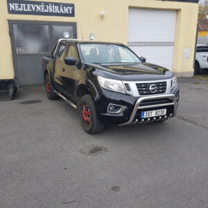 Boční ochranné nerezové nášlapy s prolisy pro Nissan Navara 2015 (TA)