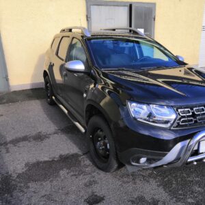 Boční ochranné nerezové nášlapy trubky s prolisy pro Dacia Duster 2018> (TA)