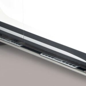 Boční ochranné oválné nerezové nášlapy s hliníkovými prolisy