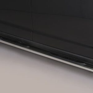 Boční ochranné oválné nerezové nášlapy s plastovými prolisy Fiat Freemont