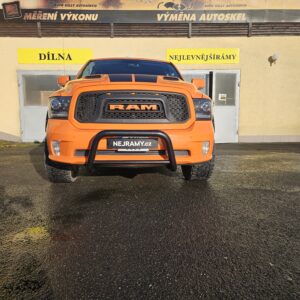 Přední ochranný nerezový rám černý pro Dodge RAM