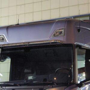 Horní ochranný nerezový rám nad okno s LED přídavnými světly pro SCANIA R SERIE 2016
